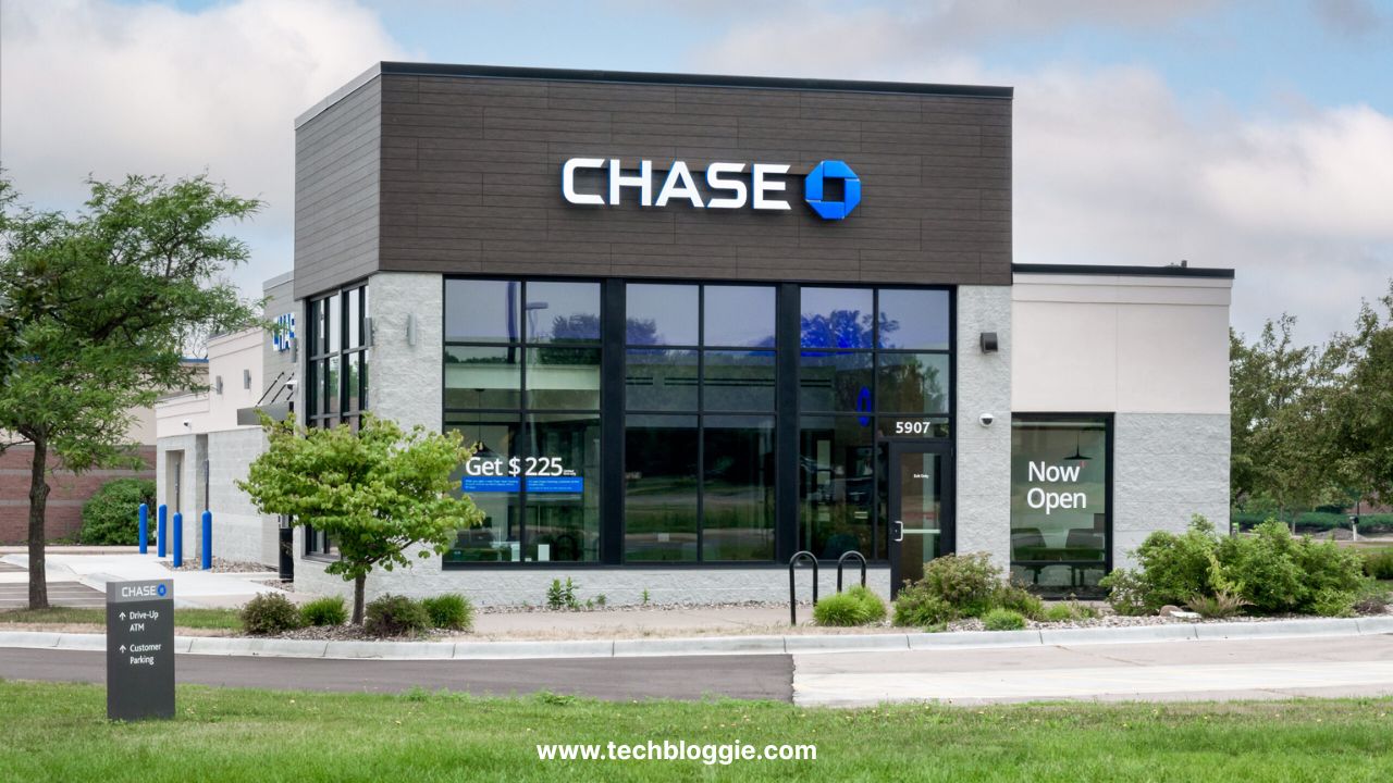7 Things to Know About Chase Bank Notary Services